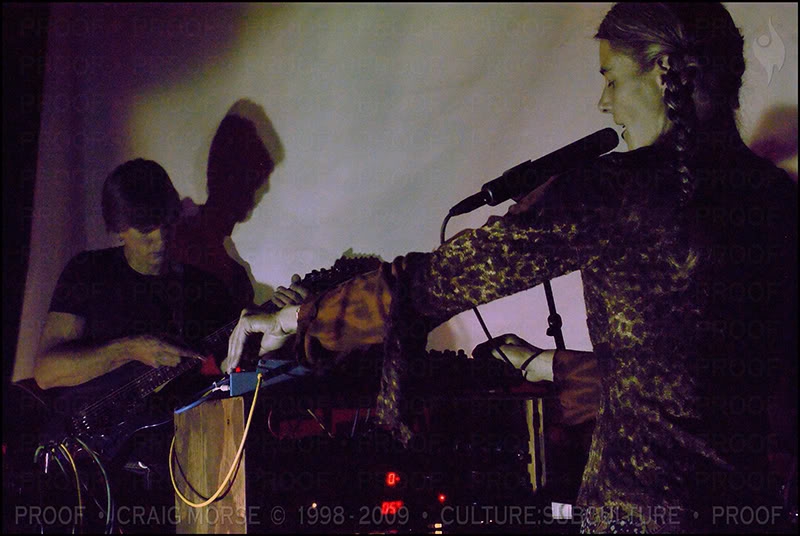 Wilhelm und Katishka of AsiaNova Live, IAMINDUST 2008, Orbis Nex, Oakland, California